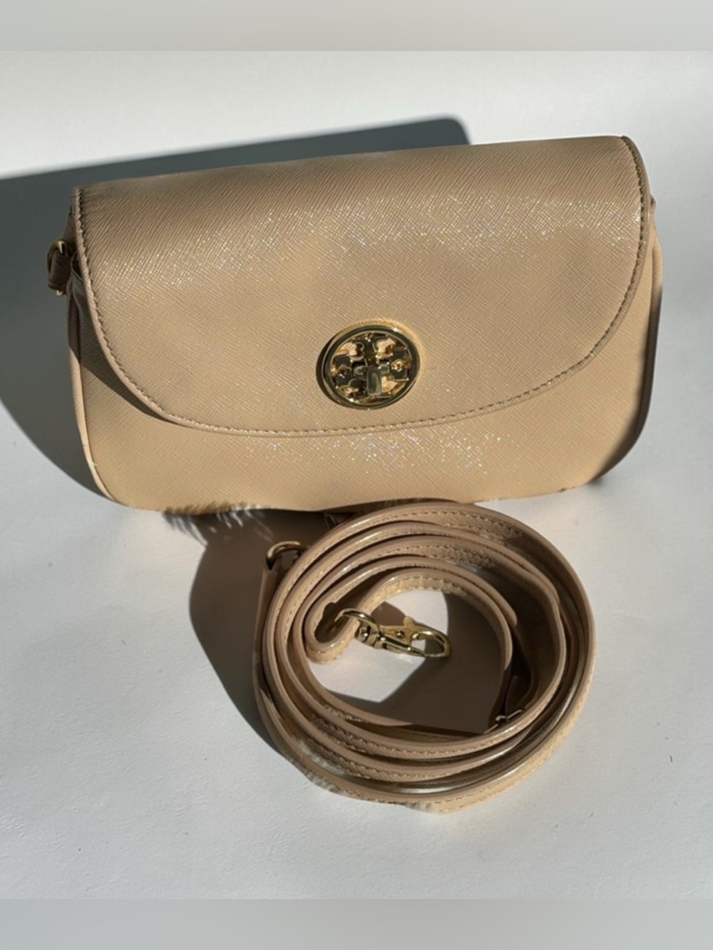 Tory Burch Robinson clutch crossbody - Picture 1 of 4
